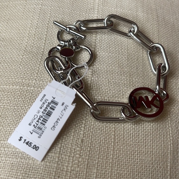 Michael Kors Silvertone MK LOGO Long Link Toggle Bracelet MKJ7744 040 $145 - Picture 5 of 7